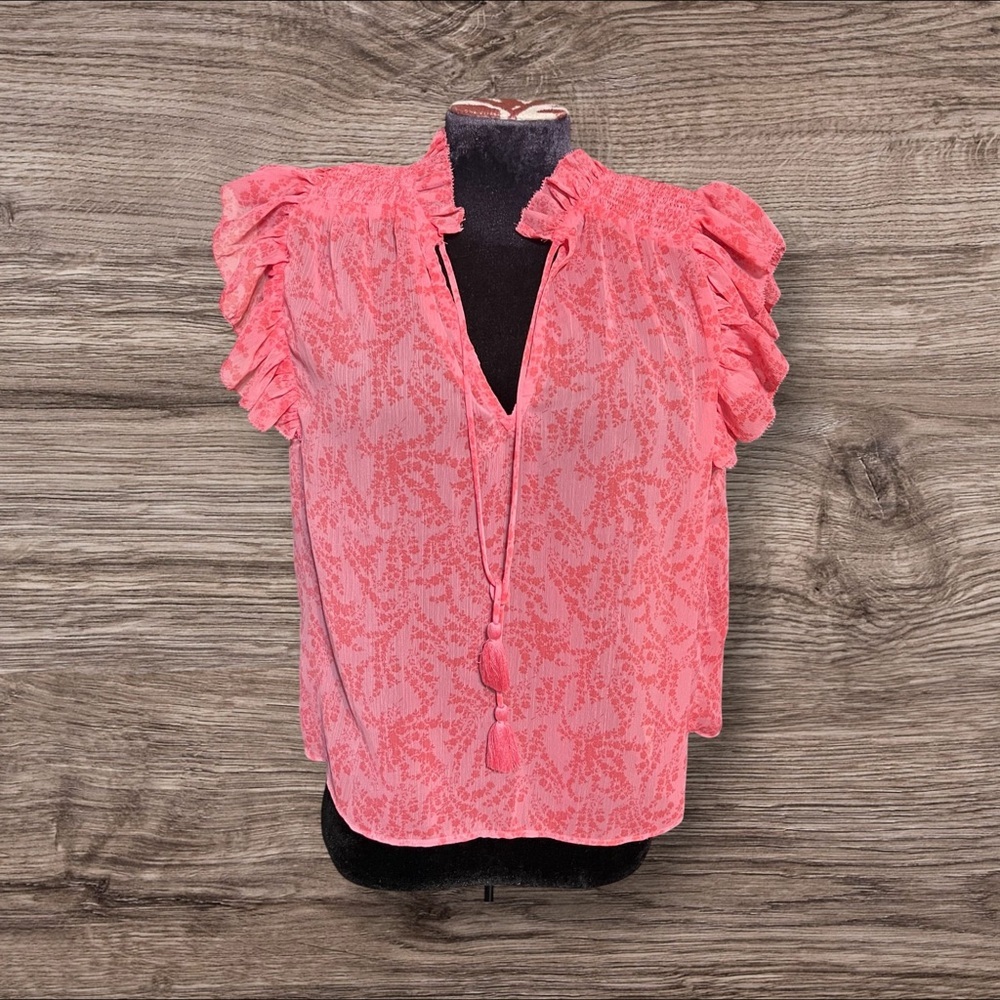 Olivaceous Ruffled Sheer Floral Smocked Cap Sleeve Blouse Top Size Small Pink